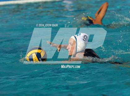 Thumbnail 2 in Santa Catalina vs Valley Christian (Presentation Panther Challenge) photogallery.