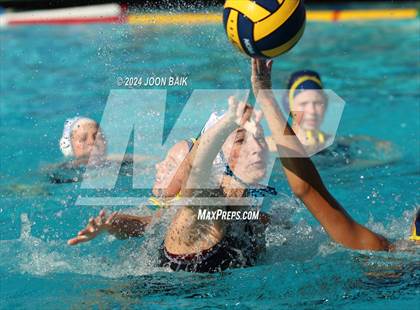 Thumbnail 2 in Santa Catalina vs Valley Christian (Presentation Panther Challenge) photogallery.