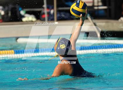 Thumbnail 1 in Santa Catalina vs Valley Christian (Presentation Panther Challenge) photogallery.