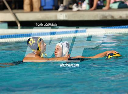 Thumbnail 3 in Santa Catalina vs Valley Christian (Presentation Panther Challenge) photogallery.