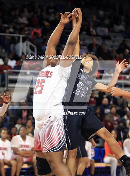 Thumbnail 2 in Havelock vs. Jacksonville (NCHSAA 3A Regional Playoff) photogallery.