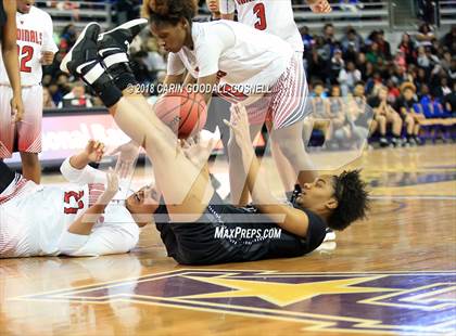 Thumbnail 1 in Havelock vs. Jacksonville (NCHSAA 3A Regional Playoff) photogallery.