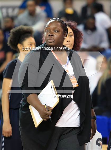 Thumbnail 1 in Havelock vs. Jacksonville (NCHSAA 3A Regional Playoff) photogallery.