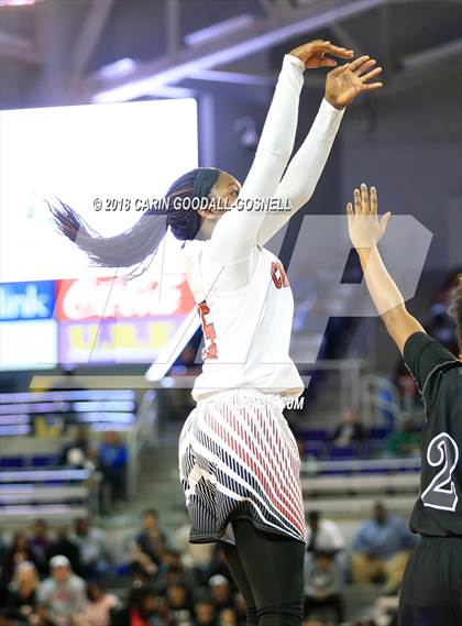 Thumbnail 3 in Havelock vs. Jacksonville (NCHSAA 3A Regional Playoff) photogallery.