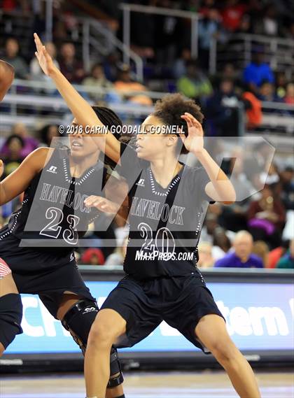 Thumbnail 1 in Havelock vs. Jacksonville (NCHSAA 3A Regional Playoff) photogallery.