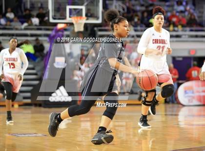 Thumbnail 2 in Havelock vs. Jacksonville (NCHSAA 3A Regional Playoff) photogallery.