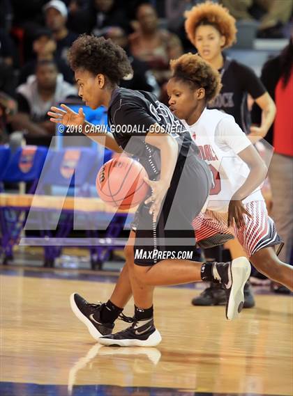 Thumbnail 3 in Havelock vs. Jacksonville (NCHSAA 3A Regional Playoff) photogallery.