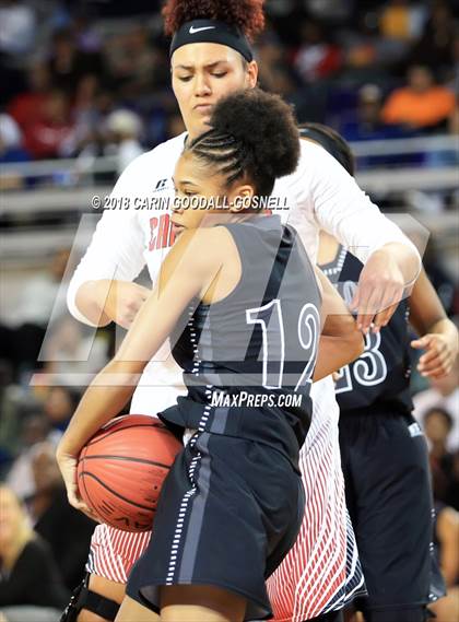 Thumbnail 3 in Havelock vs. Jacksonville (NCHSAA 3A Regional Playoff) photogallery.
