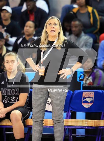 Thumbnail 3 in Havelock vs. Jacksonville (NCHSAA 3A Regional Playoff) photogallery.