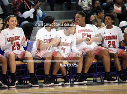 Thumbnail 3 in Havelock vs. Jacksonville (NCHSAA 3A Regional Playoff) photogallery.
