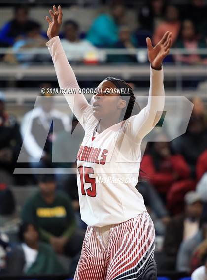 Thumbnail 2 in Havelock vs. Jacksonville (NCHSAA 3A Regional Playoff) photogallery.