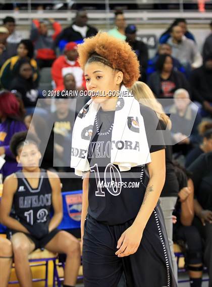Thumbnail 3 in Havelock vs. Jacksonville (NCHSAA 3A Regional Playoff) photogallery.