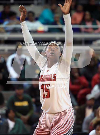 Thumbnail 3 in Havelock vs. Jacksonville (NCHSAA 3A Regional Playoff) photogallery.