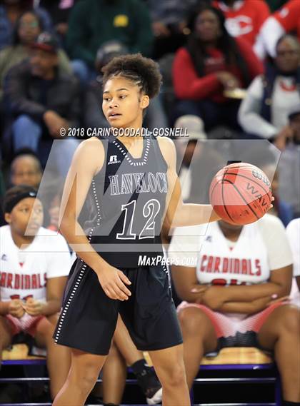 Thumbnail 2 in Havelock vs. Jacksonville (NCHSAA 3A Regional Playoff) photogallery.