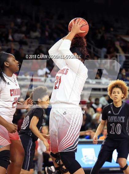 Thumbnail 1 in Havelock vs. Jacksonville (NCHSAA 3A Regional Playoff) photogallery.