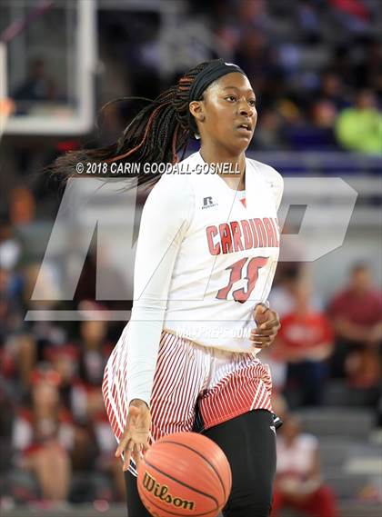 Thumbnail 2 in Havelock vs. Jacksonville (NCHSAA 3A Regional Playoff) photogallery.