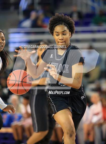 Thumbnail 1 in Havelock vs. Jacksonville (NCHSAA 3A Regional Playoff) photogallery.
