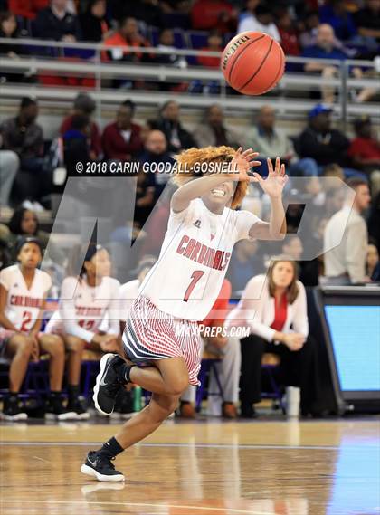 Thumbnail 3 in Havelock vs. Jacksonville (NCHSAA 3A Regional Playoff) photogallery.