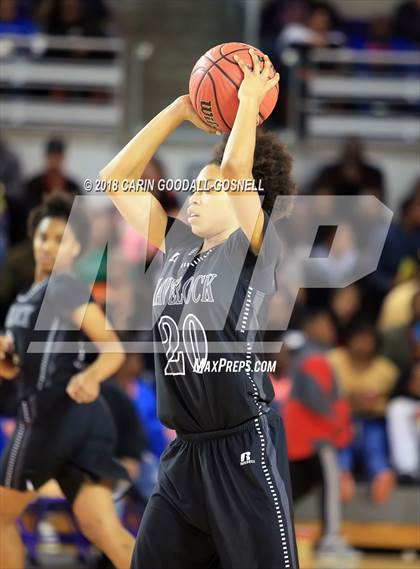 Thumbnail 3 in Havelock vs. Jacksonville (NCHSAA 3A Regional Playoff) photogallery.