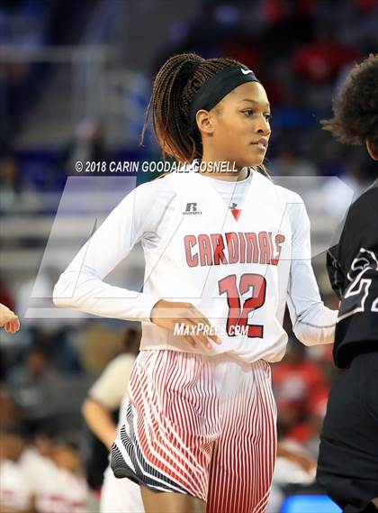 Thumbnail 2 in Havelock vs. Jacksonville (NCHSAA 3A Regional Playoff) photogallery.