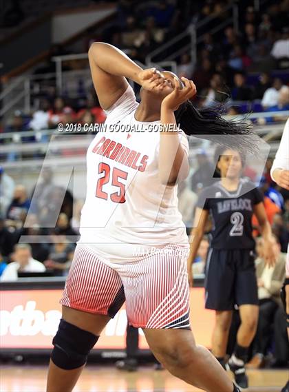 Thumbnail 2 in Havelock vs. Jacksonville (NCHSAA 3A Regional Playoff) photogallery.