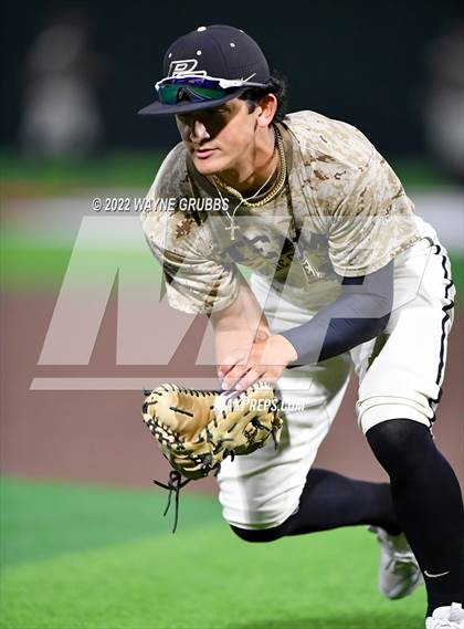 Thumbnail 2 in Pleasant Grove vs. Kilgore (UIL 4A Region II Bi-District Playoff) photogallery.