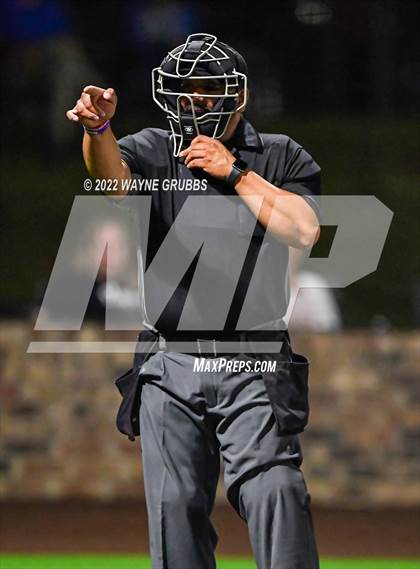 Thumbnail 3 in Pleasant Grove vs. Kilgore (UIL 4A Region II Bi-District Playoff) photogallery.