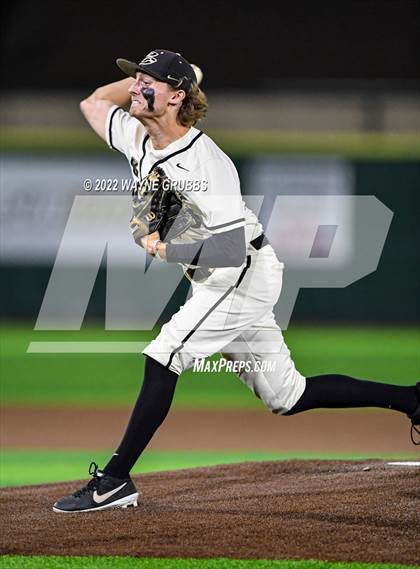 Thumbnail 1 in Pleasant Grove vs. Kilgore (UIL 4A Region II Bi-District Playoff) photogallery.