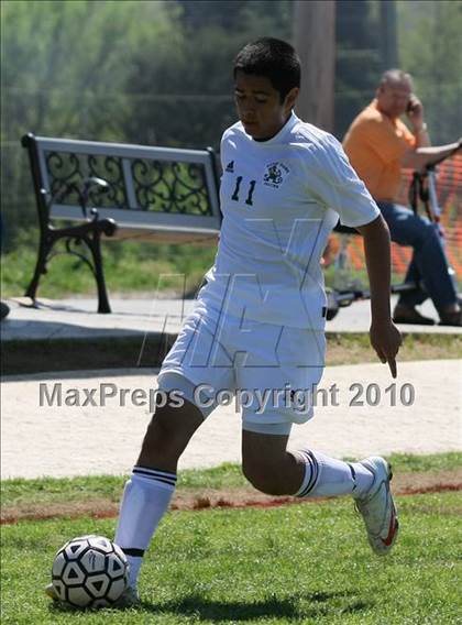 Thumbnail 2 in Notre Dame vs Siegel (Bearden Invitational) photogallery.