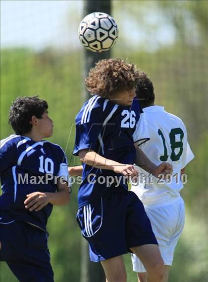 Thumbnail 1 in Notre Dame vs Siegel (Bearden Invitational) photogallery.