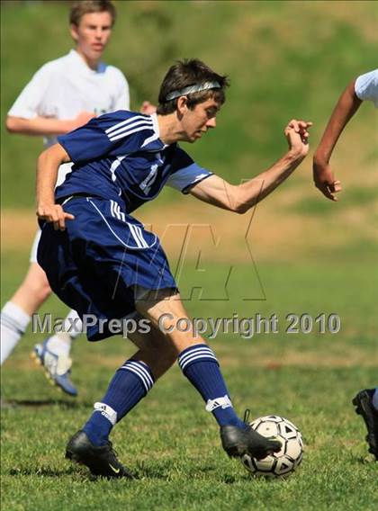 Thumbnail 3 in Notre Dame vs Siegel (Bearden Invitational) photogallery.