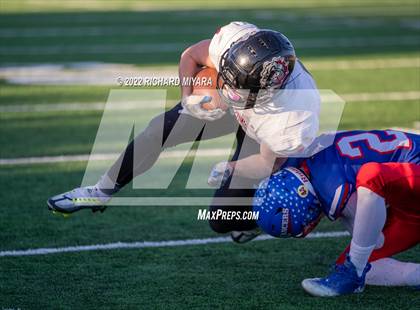 Thumbnail 1 in Bedford vs. Londonderry (NHIAA D1 Final) photogallery.