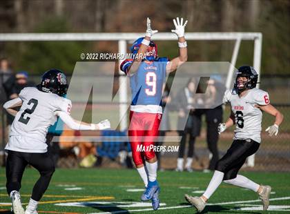 Thumbnail 1 in Bedford vs. Londonderry (NHIAA D1 Final) photogallery.