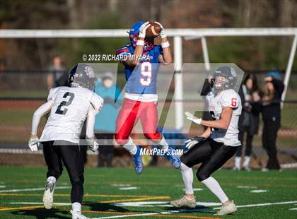 Thumbnail 3 in Bedford vs. Londonderry (NHIAA D1 Final) photogallery.