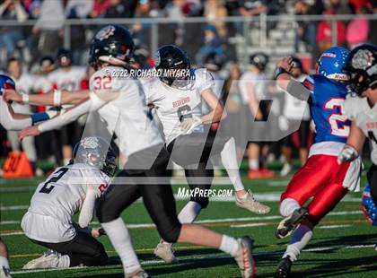 Thumbnail 3 in Bedford vs. Londonderry (NHIAA D1 Final) photogallery.
