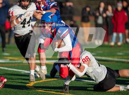 Thumbnail 2 in Bedford vs. Londonderry (NHIAA D1 Final) photogallery.