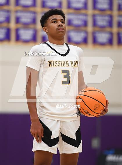 Thumbnail 3 in The Woodlands vs. Mission Bay (The Holiday Classic 2022) photogallery.