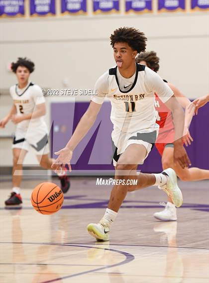 Thumbnail 2 in The Woodlands vs. Mission Bay (The Holiday Classic 2022) photogallery.