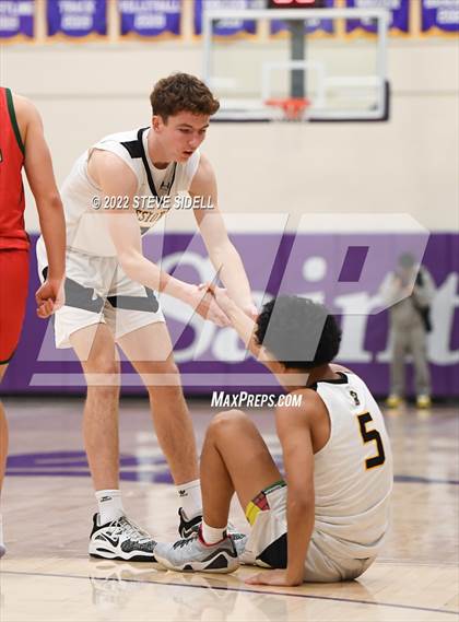 Thumbnail 3 in The Woodlands vs. Mission Bay (The Holiday Classic 2022) photogallery.