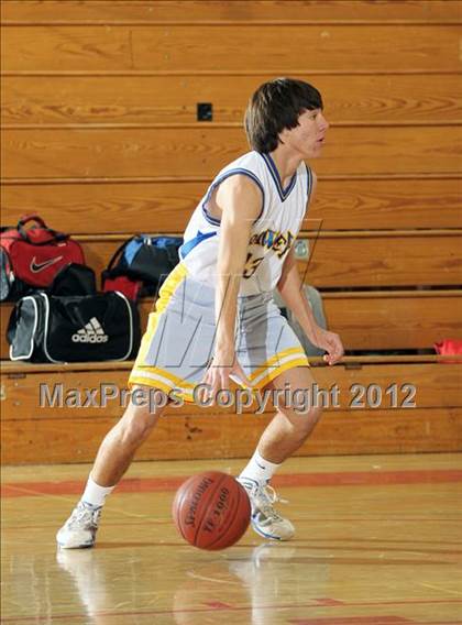 Thumbnail 1 in Brawley vs Desert Hot Springs (MaxPreps Holiday Classic) photogallery.
