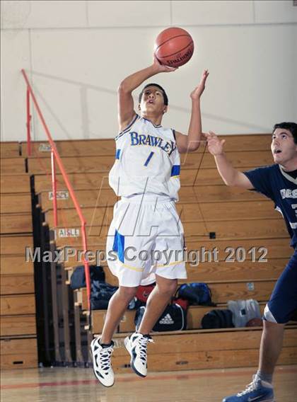 Thumbnail 3 in Brawley vs Desert Hot Springs (MaxPreps Holiday Classic) photogallery.