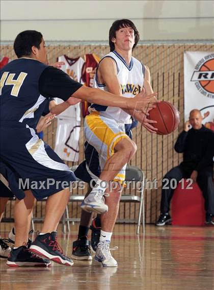Thumbnail 3 in Brawley vs Desert Hot Springs (MaxPreps Holiday Classic) photogallery.