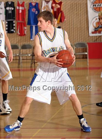Thumbnail 2 in Brawley vs Desert Hot Springs (MaxPreps Holiday Classic) photogallery.