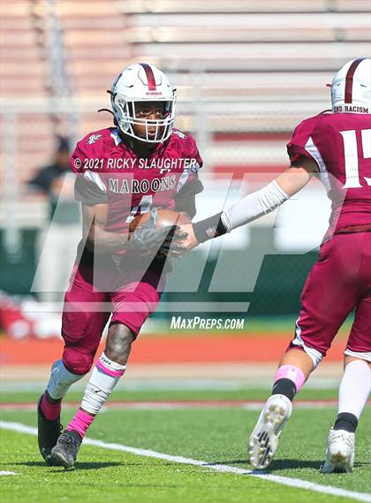 Thumbnail 3 in Belleville East @ Belleville West photogallery.