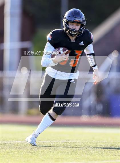 Thumbnail 2 in Highland vs. Marlboro Central (Section 9 Class B Semifinal) photogallery.