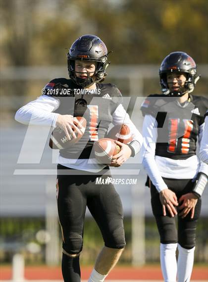 Thumbnail 3 in Highland vs. Marlboro Central (Section 9 Class B Semifinal) photogallery.