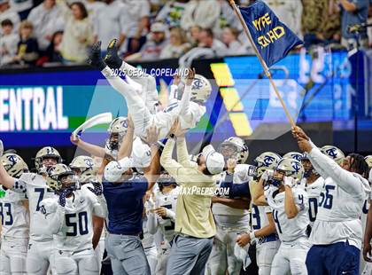 Thumbnail 2 in Thomas County Central vs. Gainesville (GHSA 5A Championship) photogallery.