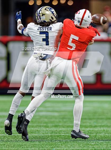 Thumbnail 3 in Thomas County Central vs. Gainesville (GHSA 5A Championship) photogallery.