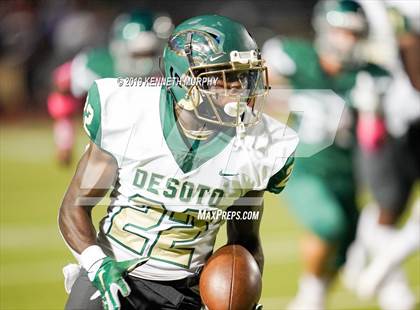 Thumbnail 1 in DeSoto @ Waxahachie photogallery.