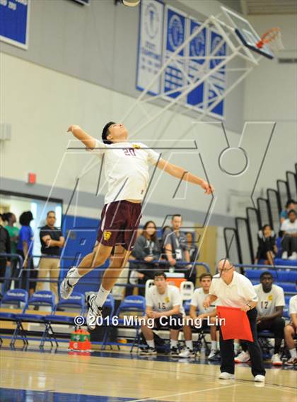 Thumbnail 3 in Cathedral vs. Valley Christian (CIF SS D3 Final) photogallery.